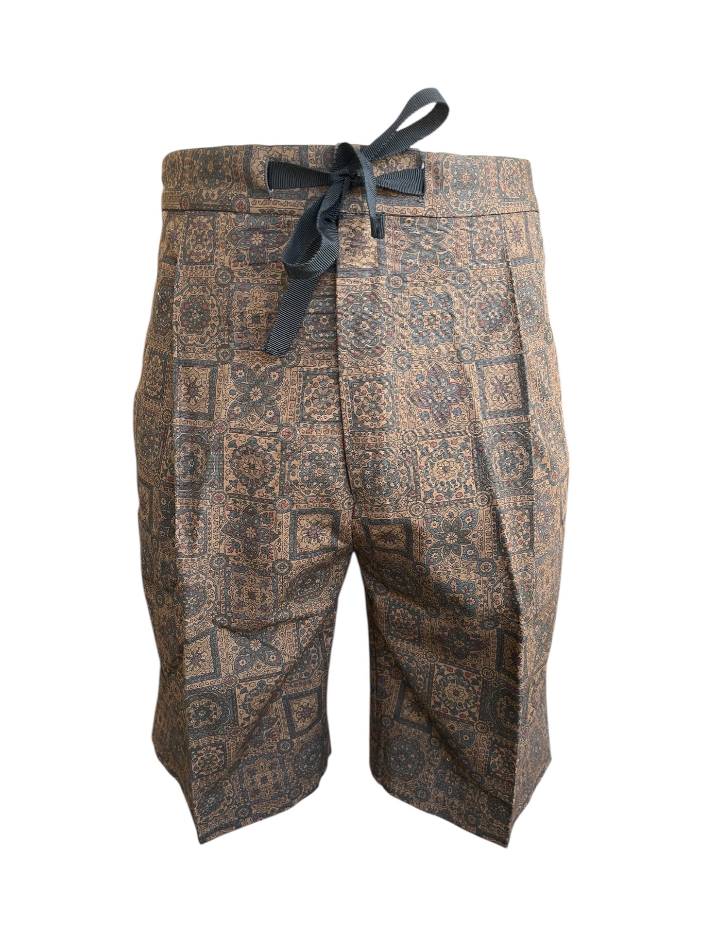 Tapestry Print Bermuda Short